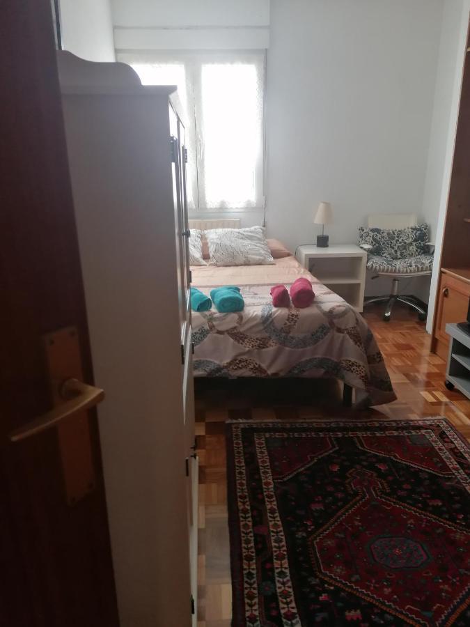 Alojamiento Nedymar Apartment โอเบียโด ภายนอก รูปภาพ
